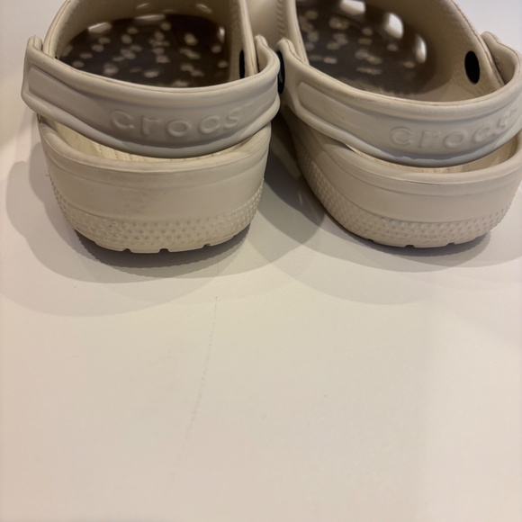 Crocs - Picture 2 of 4